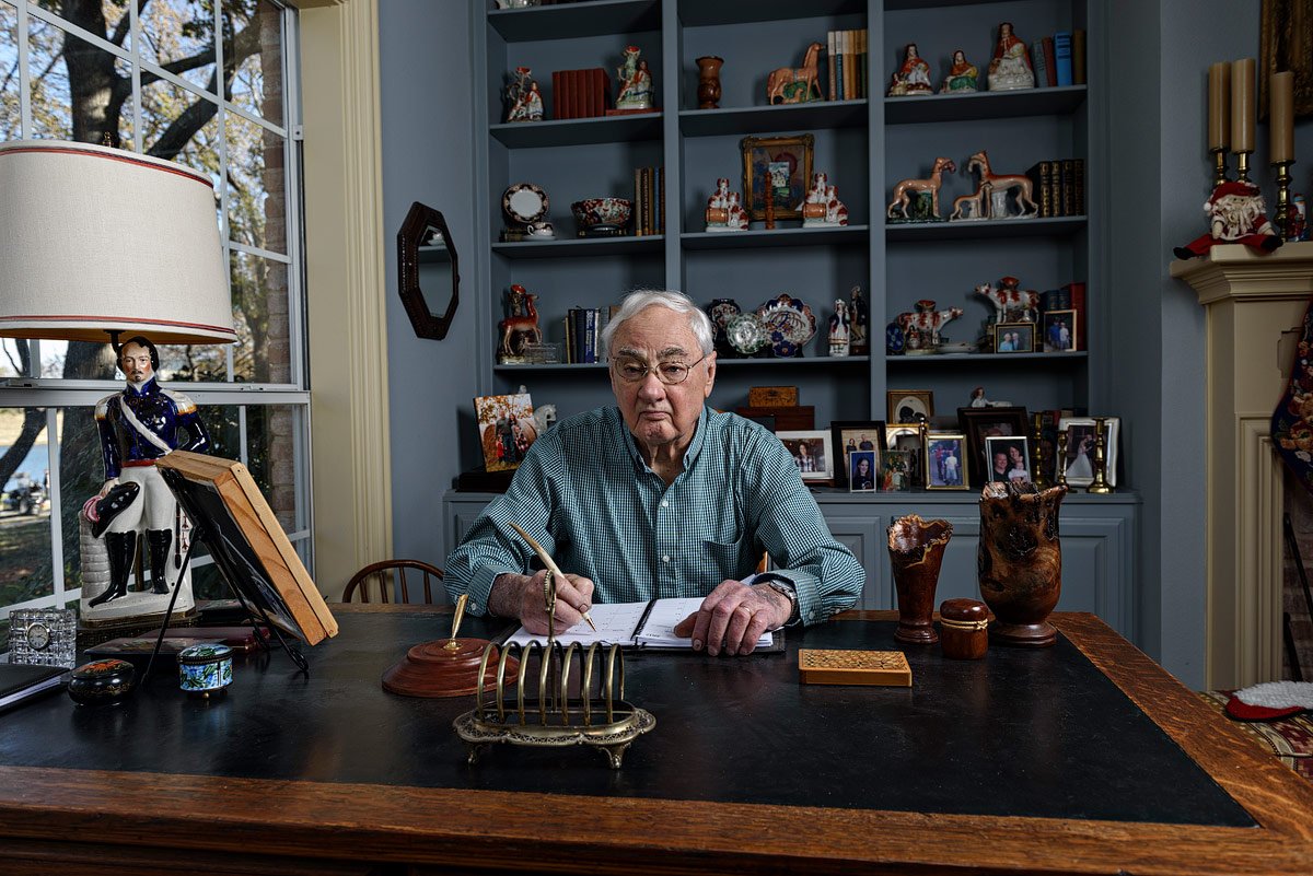 veteran and dallas craftsman sitting at writing table for portrait by mckinney photographer Jeff Dietz