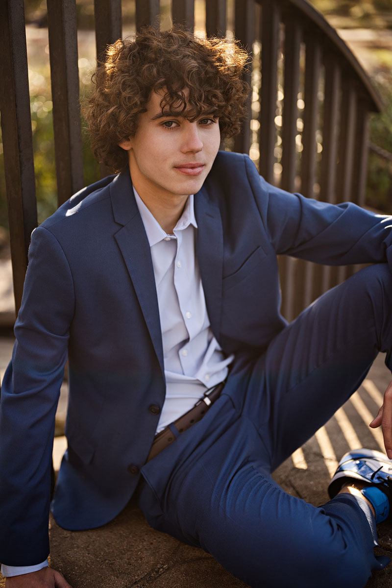 grapevine faith senior pictures botanical gardens for guys suit