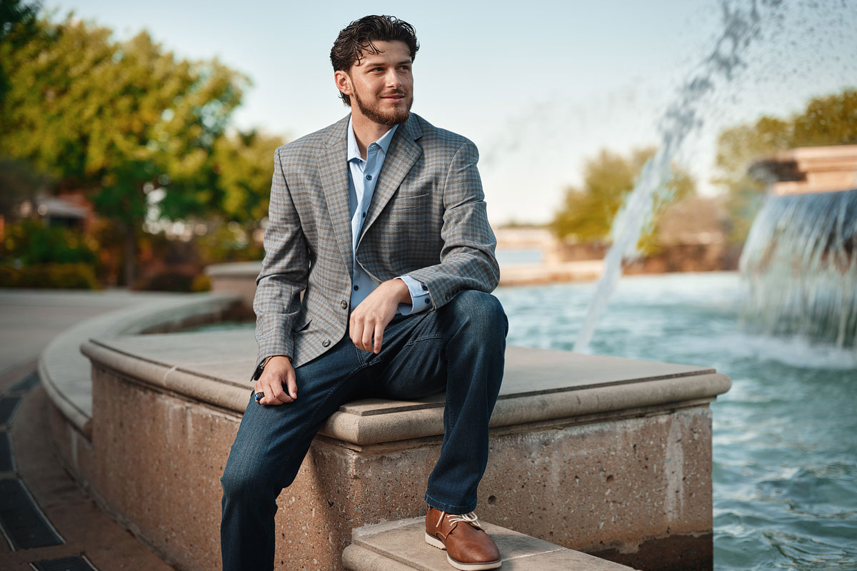 dallas christian senior pictures for guys at rockwall harbor fountain