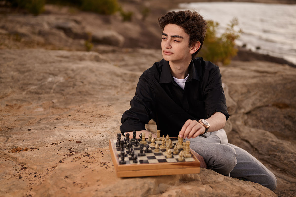 best time of year for senior portraits in dallas by photographer Jeff Dietz