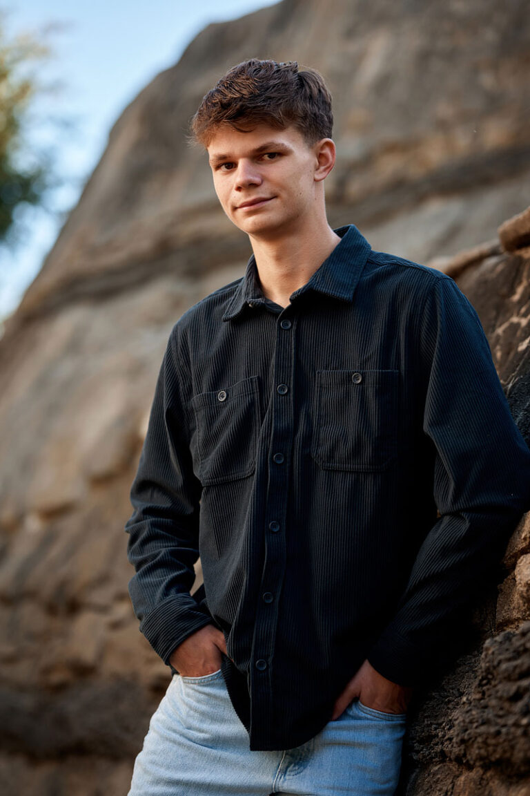 Bishop Lynch Senior Photographer In Pioneer Plaza Dallas 003