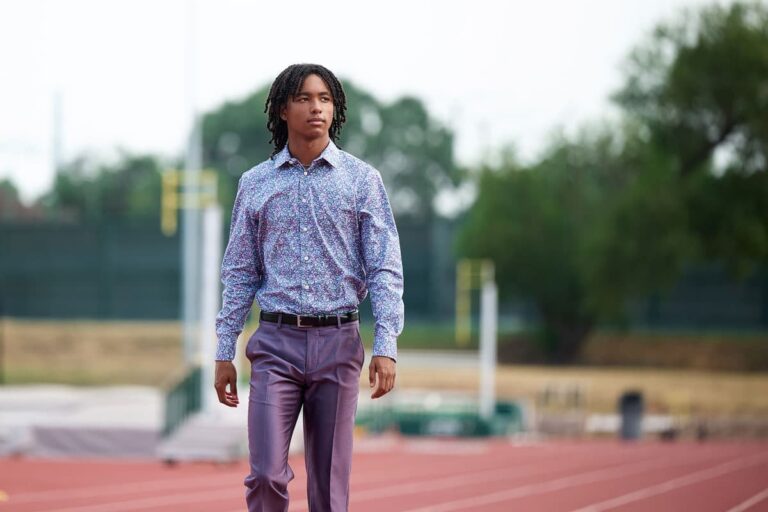 Greenhill Track Senior Photos For Boys